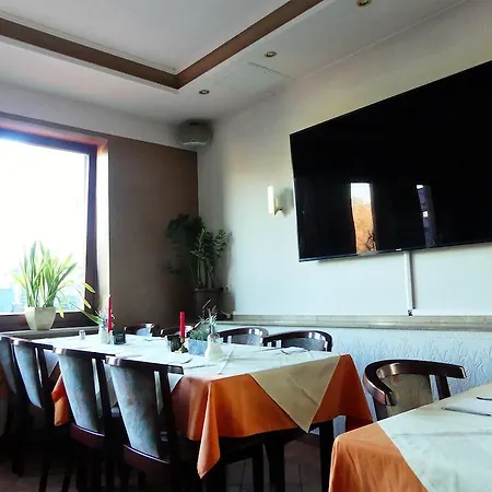 Hotel Kunibert Der Fiese