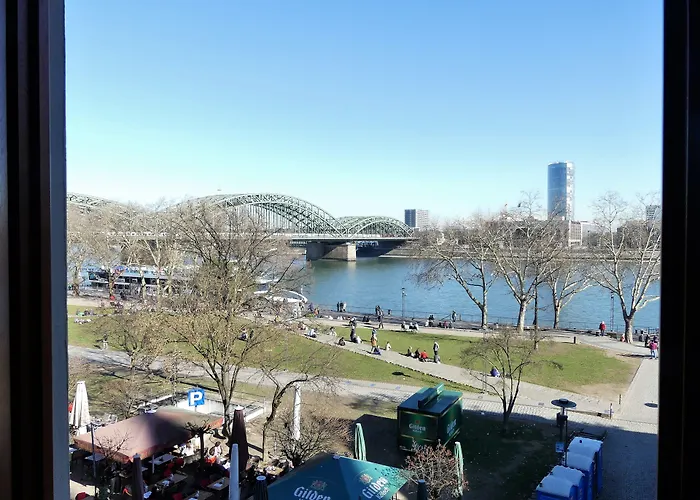 Kunibert Der Fiese 3* 쾰른