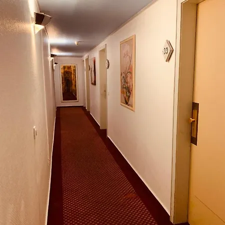 كونيبرت دير فييس 3* كولونيا