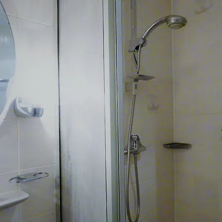 Kunibert Der Fiese מלון 3*