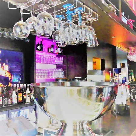 Kunibert Der Fiese מלון