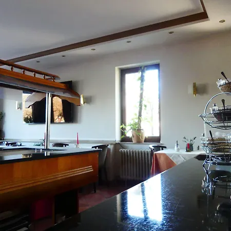 Kunibert Der Fiese מלון 3*