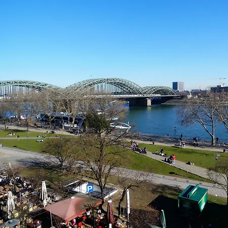 מלון Kunibert Der Fiese 3*