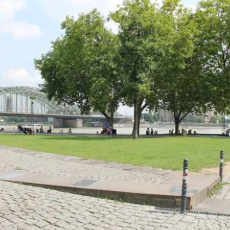 Kunibert Der Fiese מלון קלן