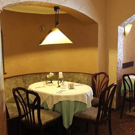 Kunibert Der Fiese קלן