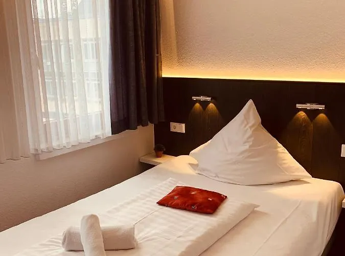 Kunibert Der Fiese 3* Κολωνία