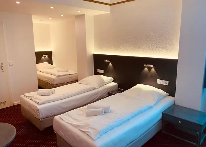 Kunibert Der Fiese Hotel