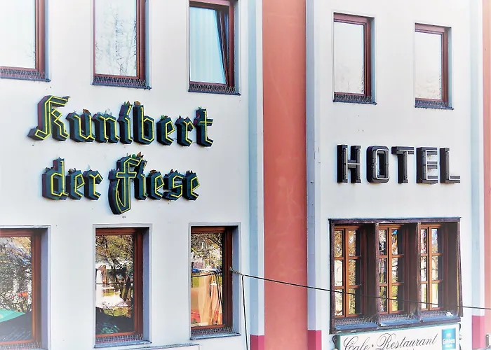 Kunibert Der Fiese Hotel