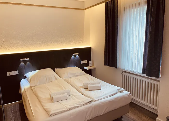 Hotel Kunibert Der Fiese Colonia