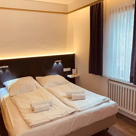 Kunibert Der Fiese Hotel Keulen