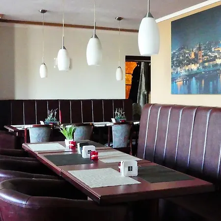 Kunibert Der Fiese Hotel 3*