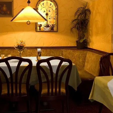 Kunibert Der Fiese Hotel 3*