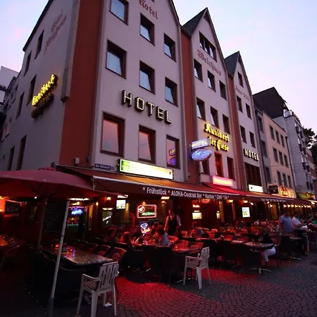 Kunibert Der Fiese - Superior Hotel 3*