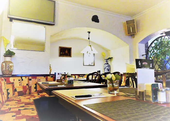 酒店 库尼博得菲丝高级酒店 3*